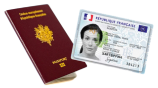 image représentant une photo d'un passeport et d'une carte d'identité
